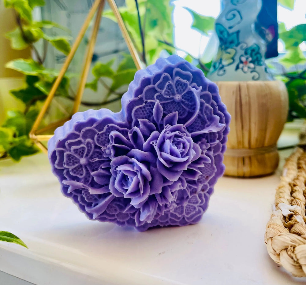 Heart-Shaped Oatmeal Shea Butter Soap | 3D Natural Hand & Body Bar White Out