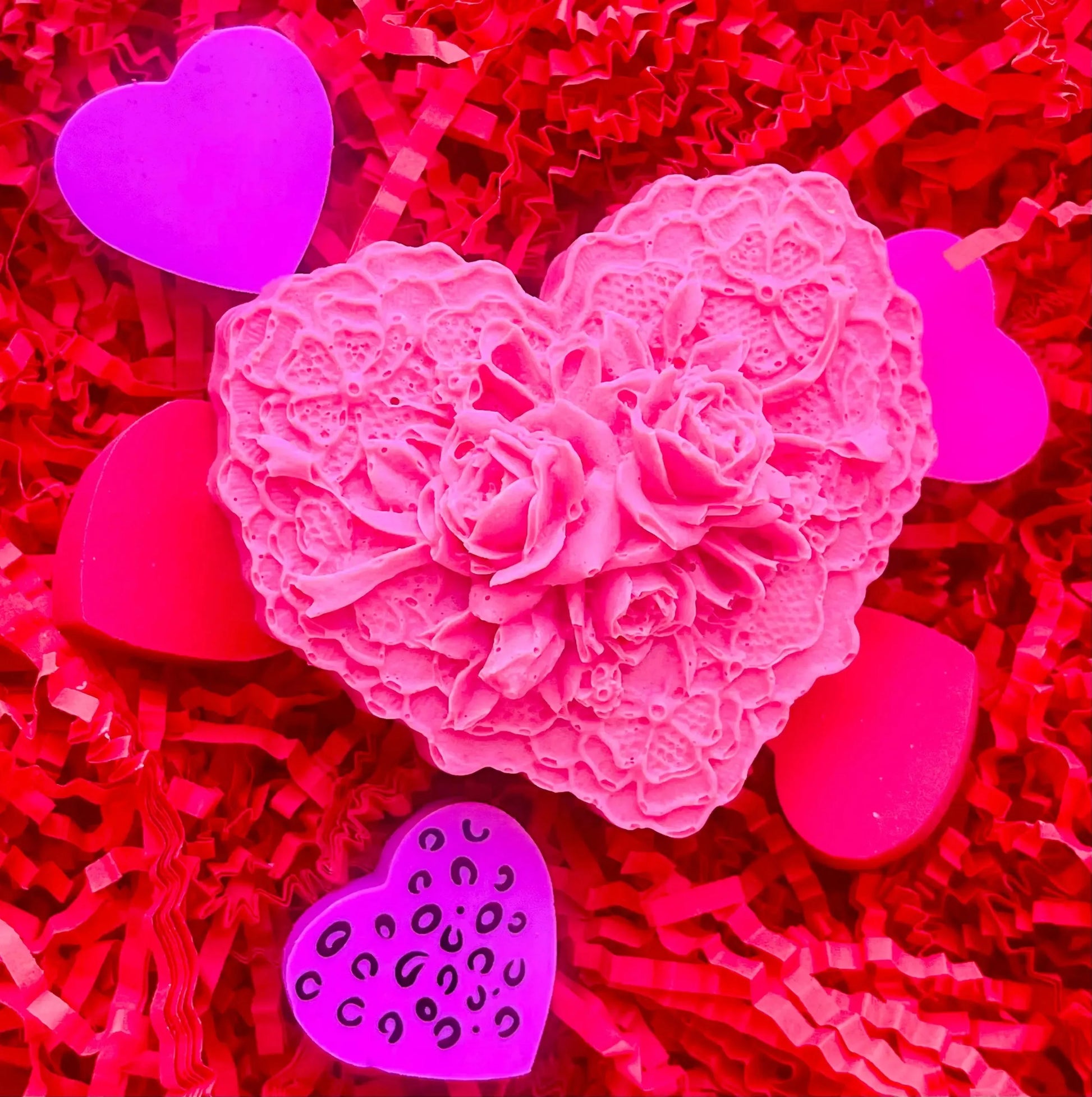 Heart-Shaped Oatmeal Shea Butter Soap | 3D Natural Hand & Body Bar White Out